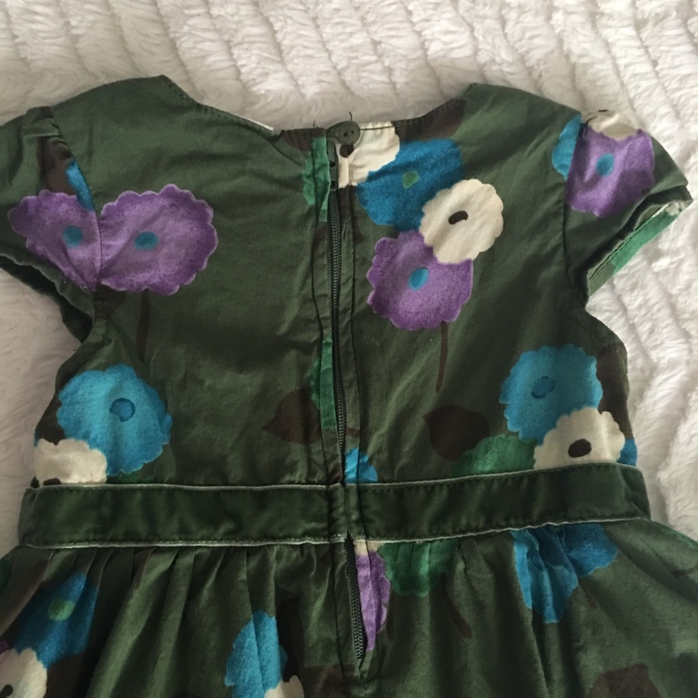 👗🌿 Baby Gap Dark Green Floral dress, size 2 - Picture 5 of 5
